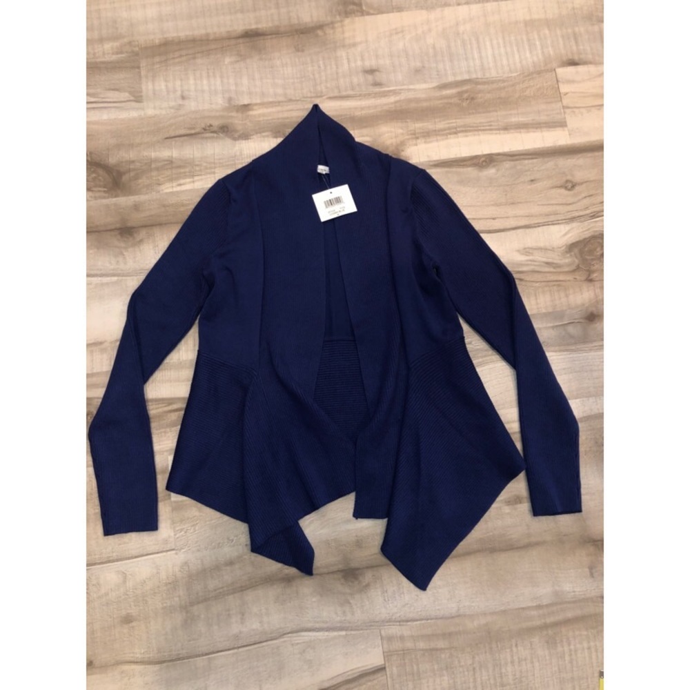 89 TH Madison blue cardigan size md